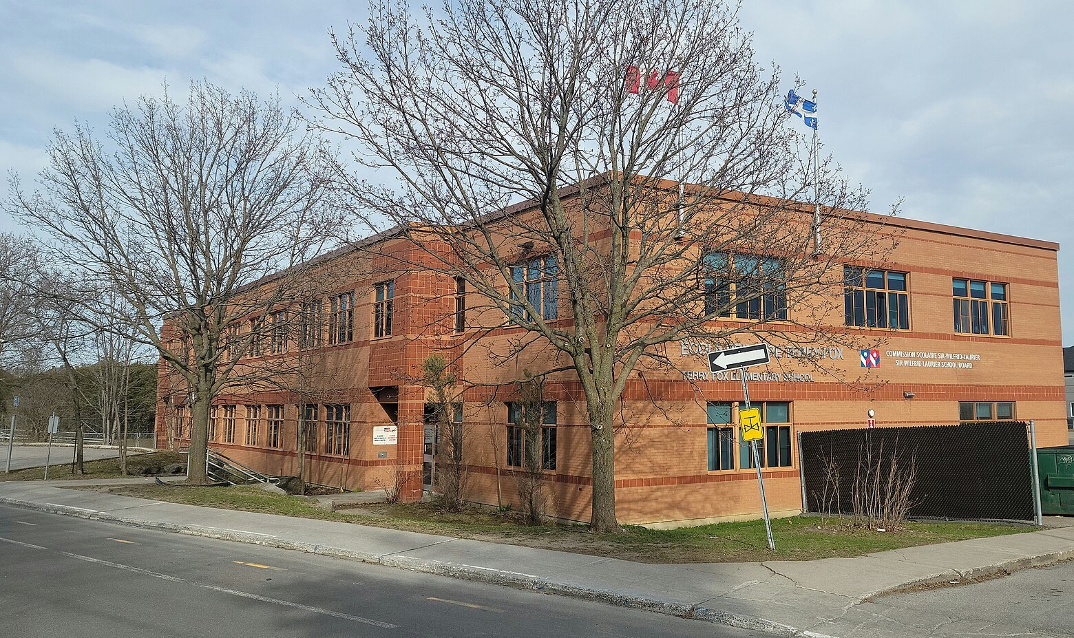 L'école élémentaire Terry-Fox, qui accueille les élèves anglophones de Vimont